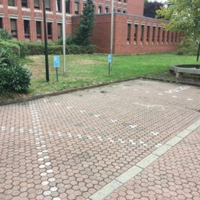 Bild der Parkplätze des Arbeitsgerichts Wilhelmshaven